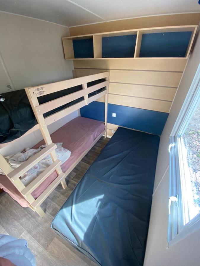 Mobil-Home Au Parc Des Roches Saint-Cheron Bagian luar foto