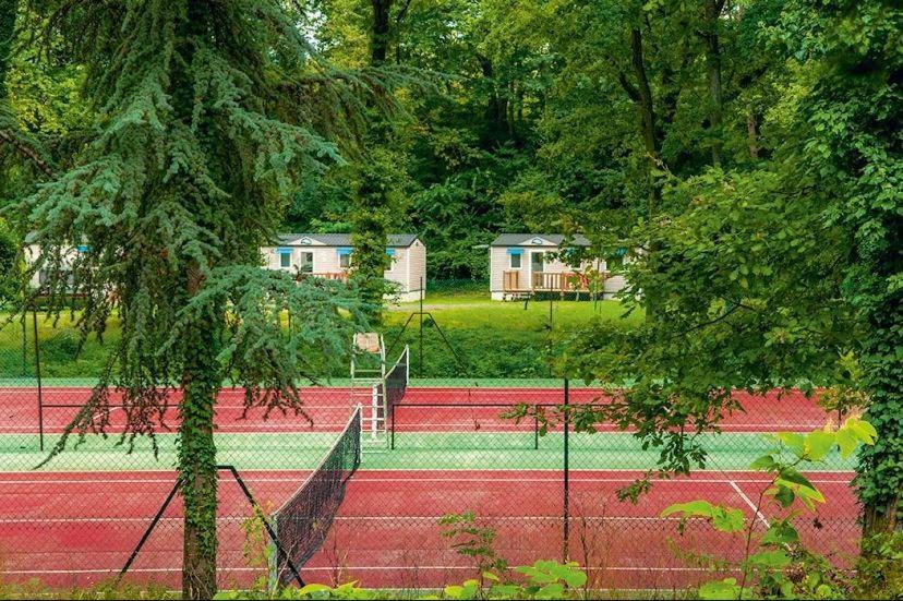 Mobil-Home Au Parc Des Roches Saint-Cheron Bagian luar foto